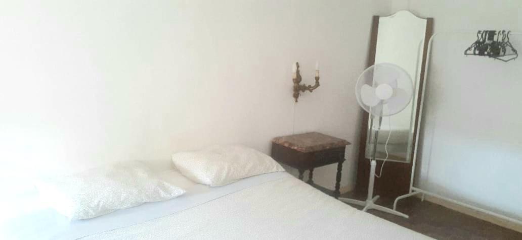 The Trivial Appartement